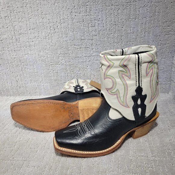 Twisted X Women's Size 5.5B White Black Leather Fold Over Ankle Boots WSOC 001 - Picture 11 of 12